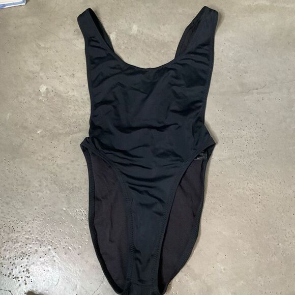 Norma Kamali Marissa One Piece Swimsuit - Picture 4 of 9